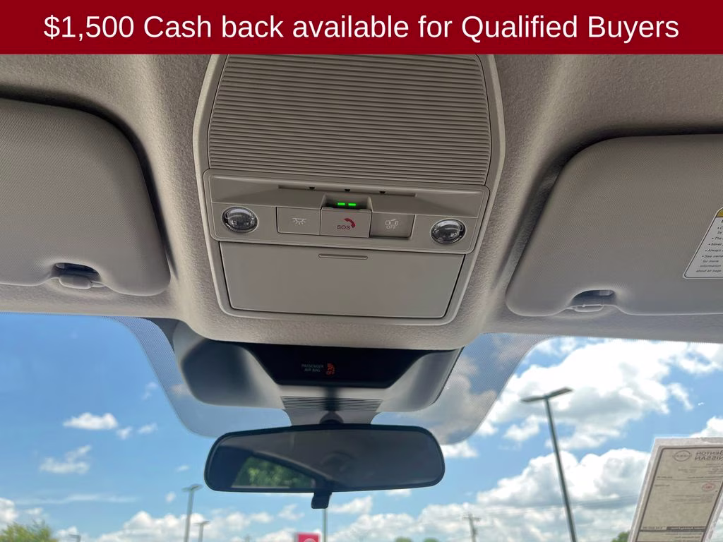 2026 Aspen White/Super Black Nissan Kicks SR FWD SUV