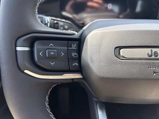 2026 Sting-Gray Clearcoat Jeep Cherokee Laredo 4X4 SUV