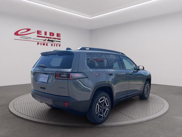 2026 Sting-Gray Clearcoat Jeep Cherokee Laredo 4X4 SUV