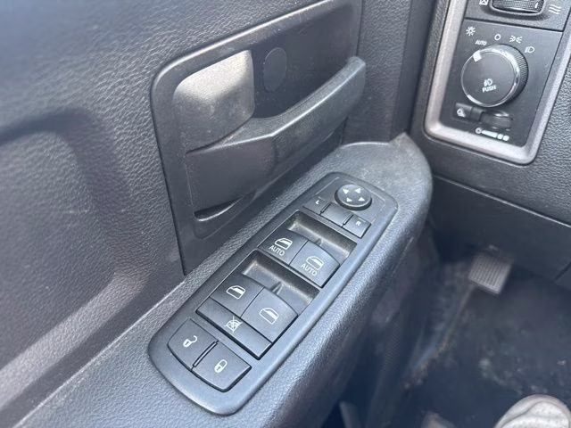 2014 Black Clearcoat Ram 1500 Express 4X4 Truck