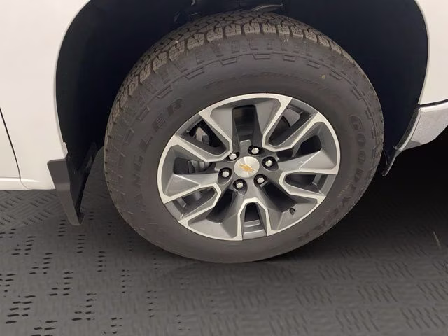 2026 Summit White Chevrolet Silverado 1500 LT 4X4 Truck