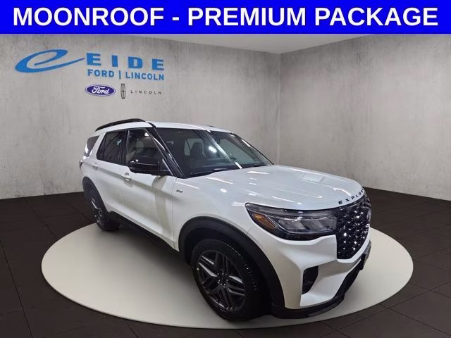2026 Ford Explorer ST-LINE 4WD's photo