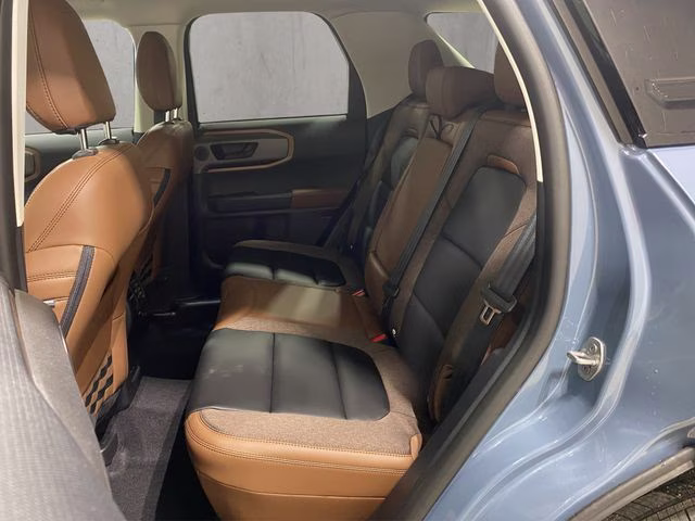 2026 Azure Gray Metallic Ford Bronco Sport Outer Banks 4X4 SUV