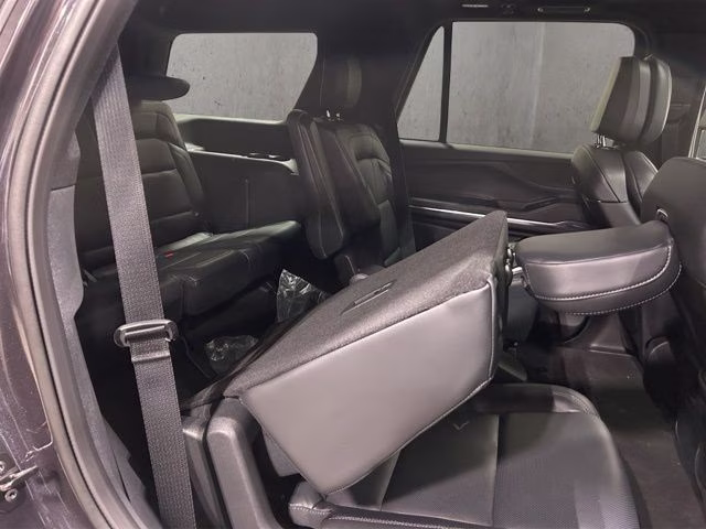 2026 Starlight Gray Premium Co Lincoln Navigator Reserve 4X4 SUV