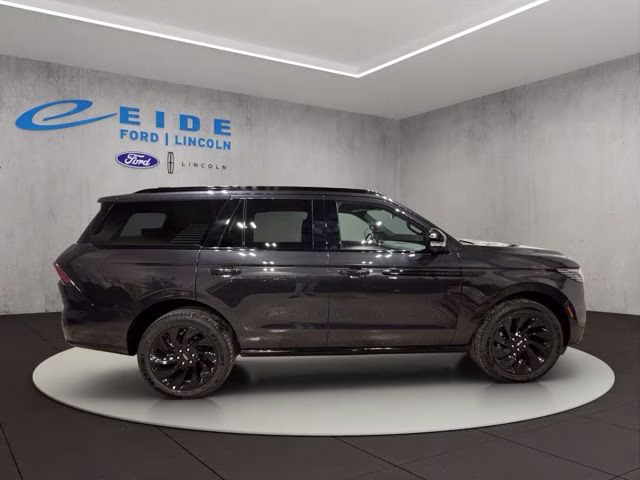 2026 Starlight Gray Premium Co Lincoln Navigator Reserve 4X4 SUV