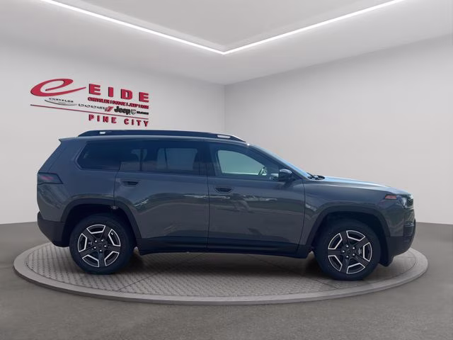 2026 Sting-Gray Clearcoat Jeep Cherokee Laredo 4X4 SUV