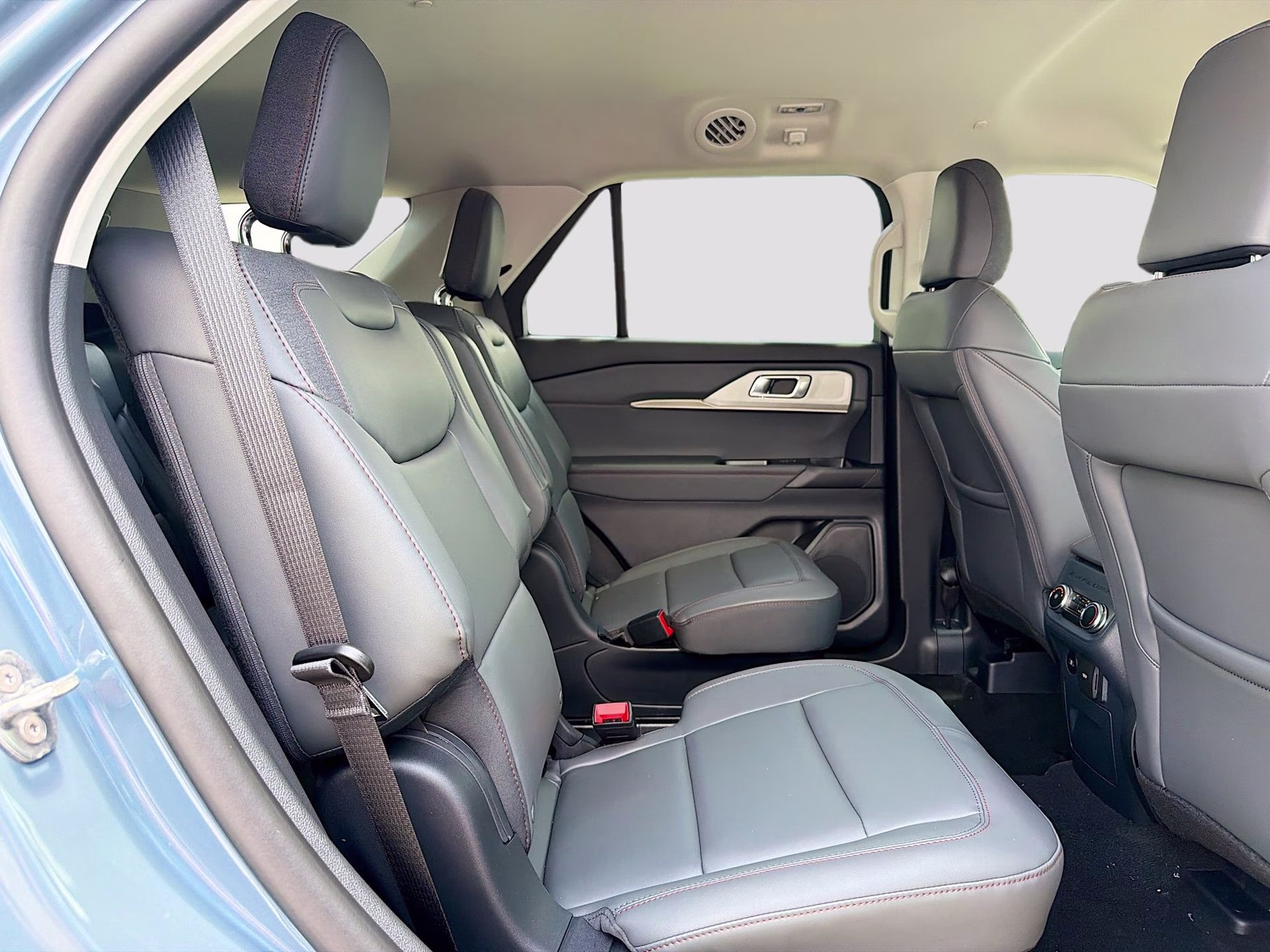 2026 Vapor Blue Metallic Ford Explorer Active RWD SUV