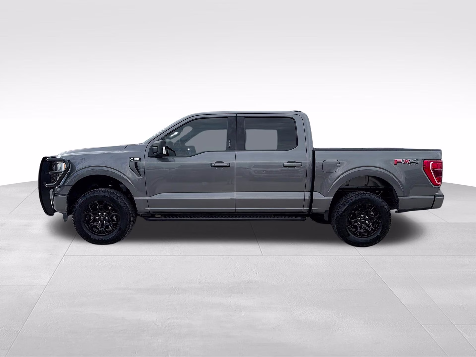 2023 Carbonized Gray Metallic Ford F-150 XLT 4X4 Truck