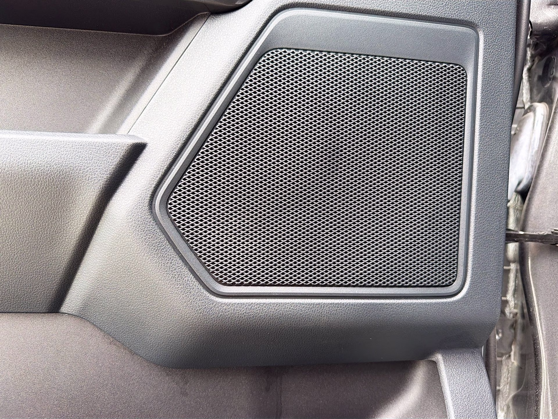 2023 Carbonized Gray Metallic Ford F-150 XLT 4X4 Truck