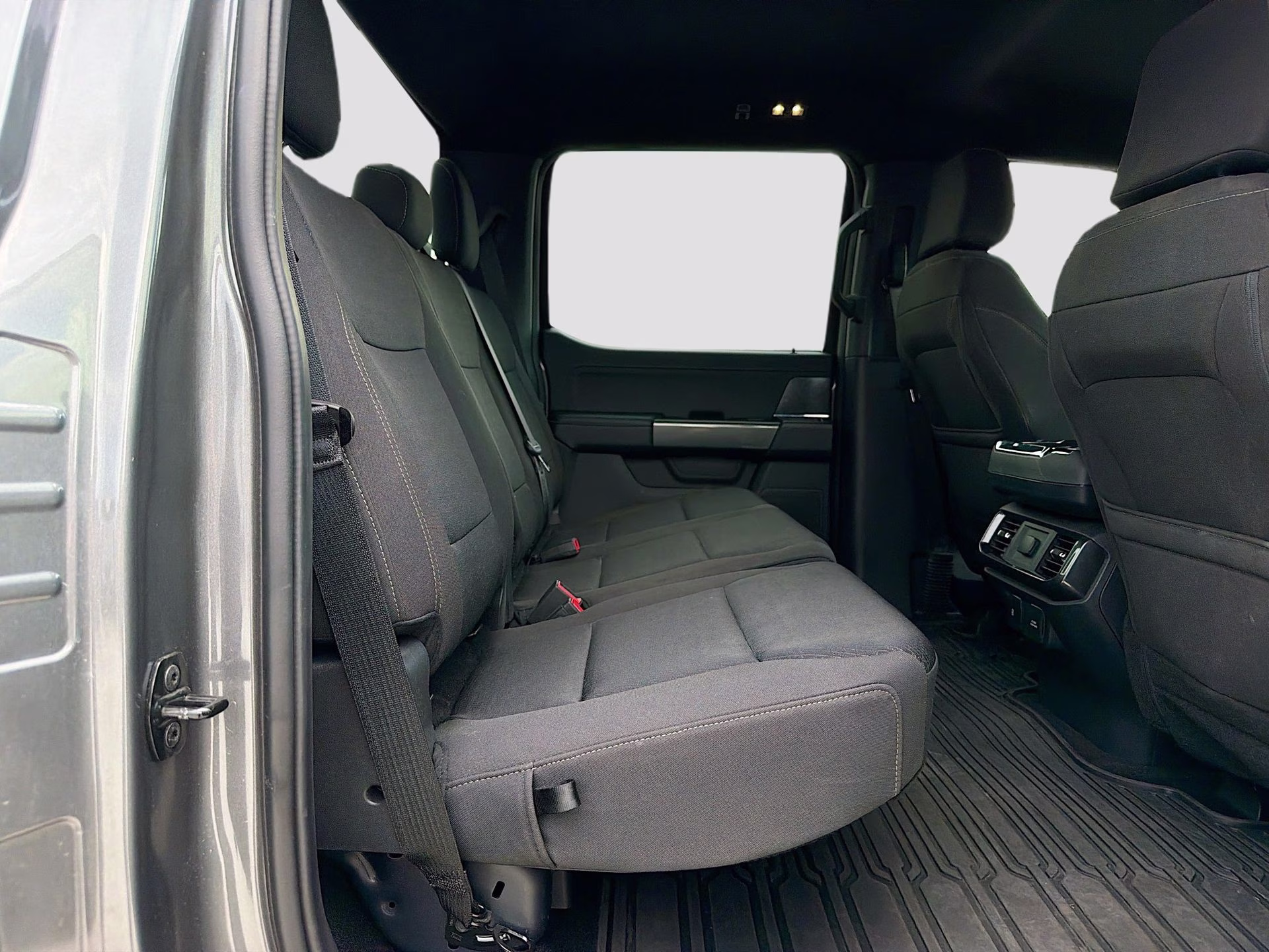 2023 Carbonized Gray Metallic Ford F-150 XLT 4X4 Truck
