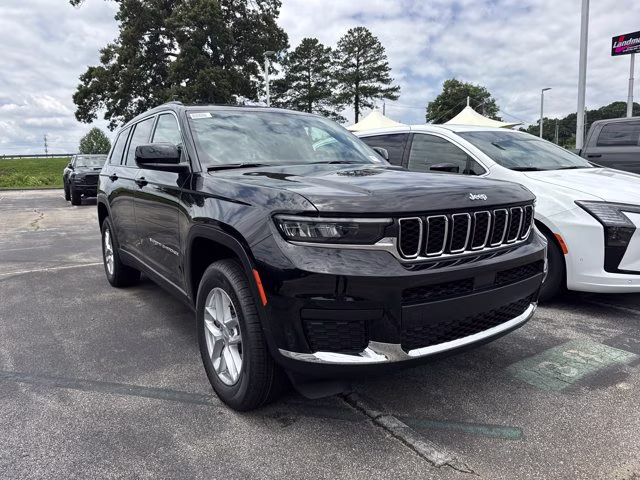 2026 Diamond Black Crystal Pearlcoat Jeep Grand Cherokee L Laredo X RWD SUV