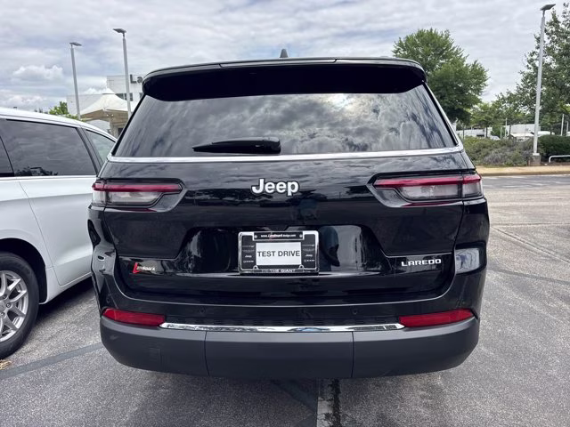 2026 Diamond Black Crystal Pearlcoat Jeep Grand Cherokee L Laredo X RWD SUV