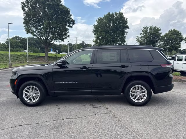 2026 Diamond Black Crystal Pearlcoat Jeep Grand Cherokee L Laredo X RWD SUV