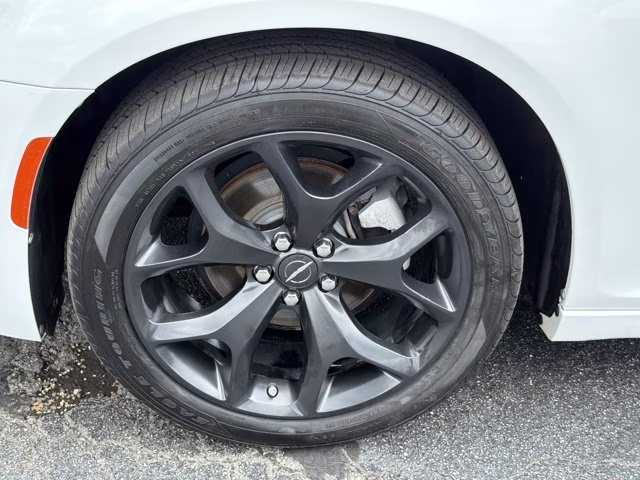 2023 Bright White Clearcoat Chrysler 300 Touring RWD Sedan
