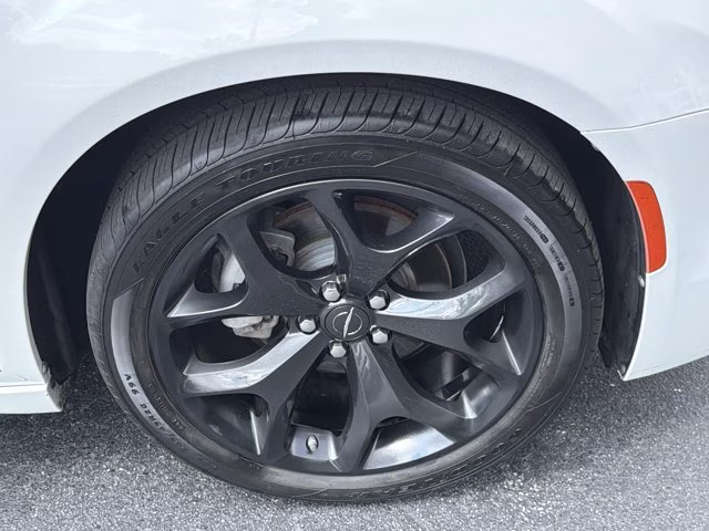 2023 Bright White Clearcoat Chrysler 300 Touring RWD Sedan