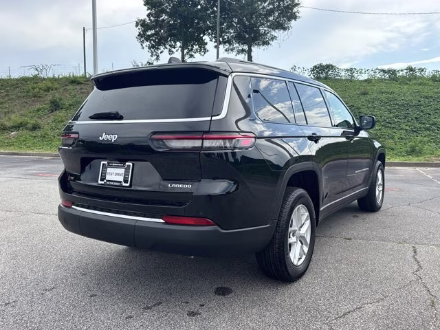 2026 Diamond Black Crystal Pearlcoat Jeep Grand Cherokee L Laredo X RWD SUV
