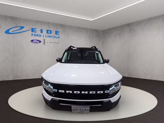 2026 Oxford White Ford Bronco Sport Outer Banks 4X4 SUV
