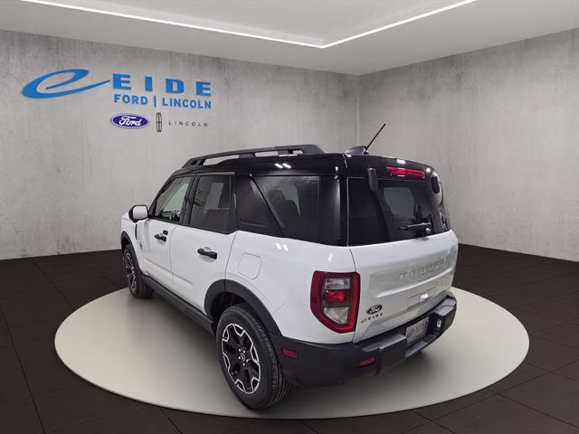 2026 Oxford White Ford Bronco Sport Outer Banks 4X4 SUV