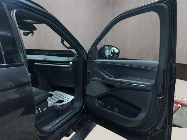 2026 Starlight Gray Premium Co Lincoln Navigator Reserve 4X4 SUV