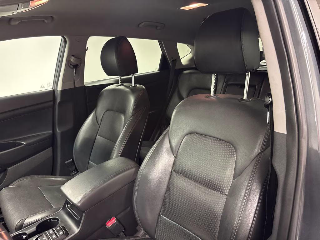 2021 Magnetic Force Hyundai Tucson Limited AWD SUV