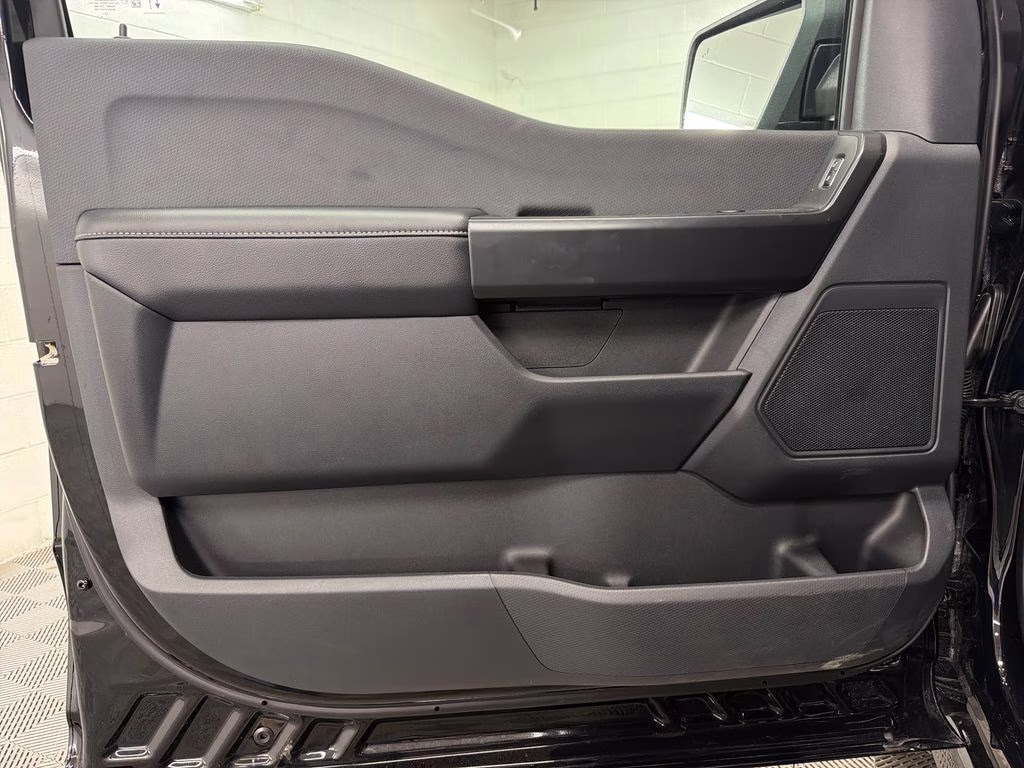 2026 AGATE BLACK Ford F-150 STX LOBO 4X4 Truck