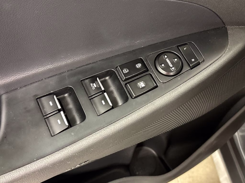2021 Magnetic Force Hyundai Tucson Limited AWD SUV