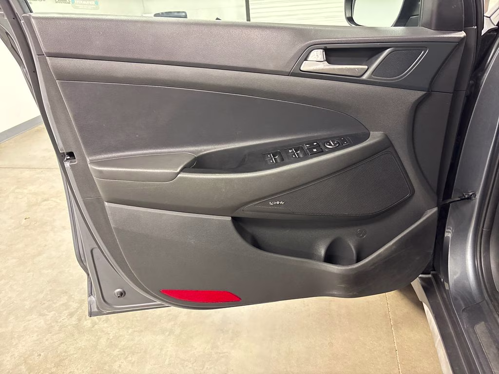 2021 Magnetic Force Hyundai Tucson Limited AWD SUV