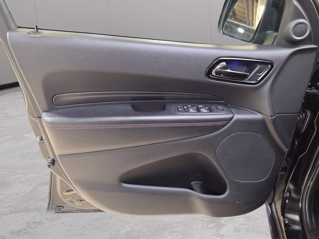 2025 DB Black Crystal Clearcoat Dodge Durango GT AWD SUV