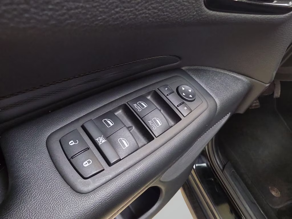 2025 DB Black Crystal Clearcoat Dodge Durango GT AWD SUV