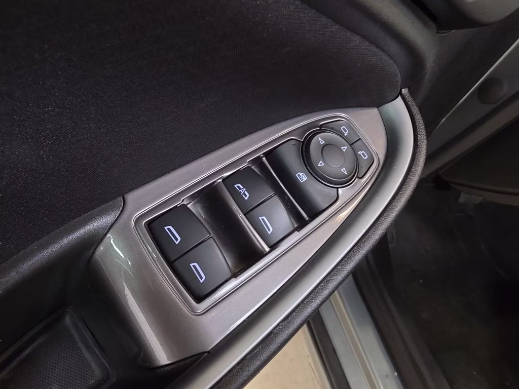 2025 Sterling Gray Metallic Chevrolet Malibu LT FWD Sedan