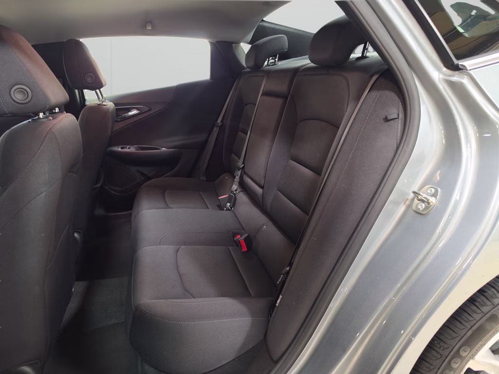 2025 Sterling Gray Metallic Chevrolet Malibu LT FWD Sedan