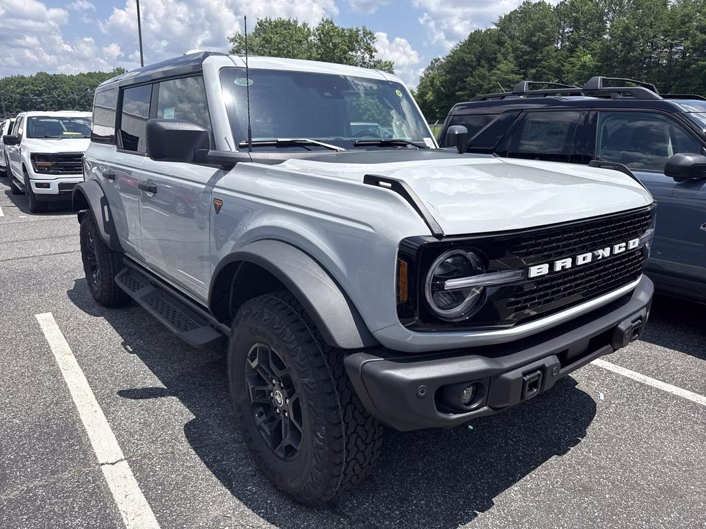 2026 Avalanche Ford Bronco Badlands 4X4 SUV