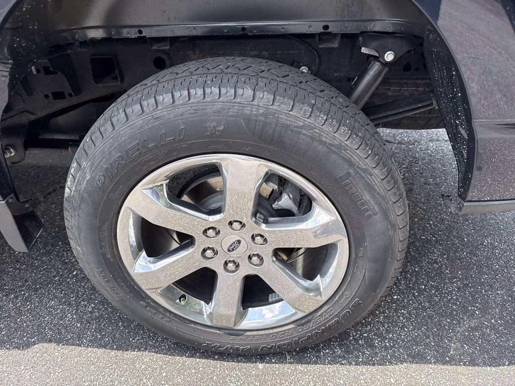 2023 Antimatter Blue Metallic Ford F-150 Lariat 4X4 Truck