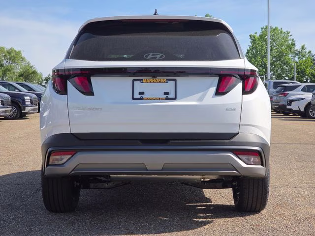 2026 White Pearl Hyundai Tucson SEL AWD SUV