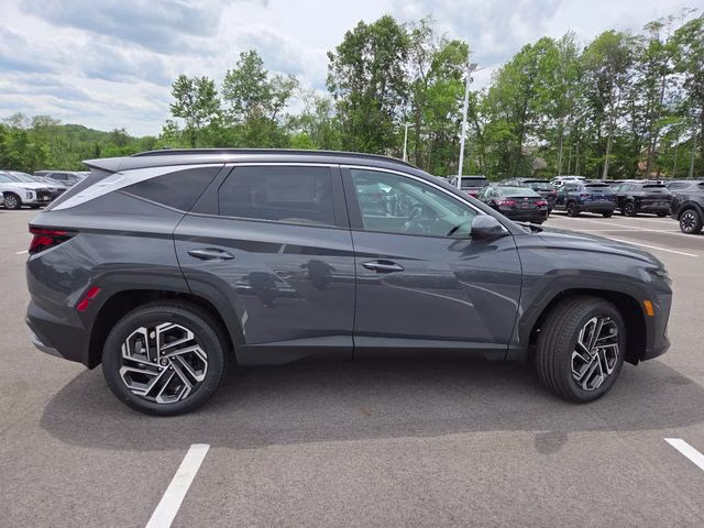 2026 Ecotronic Gray Hyundai Tucson SEL AWD SUV