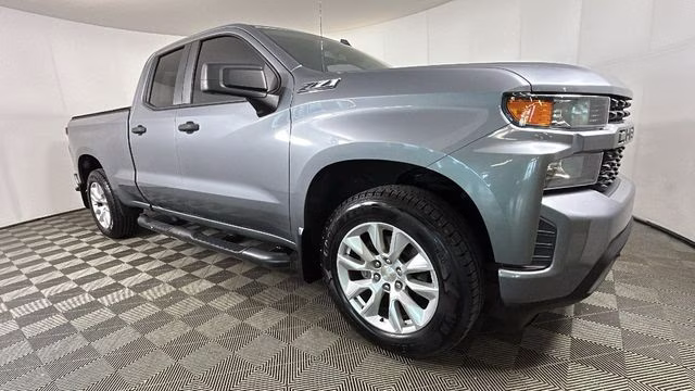2019 Satin Steel Metallic Chevrolet Silverado 1500 Custom 4X4 Truck