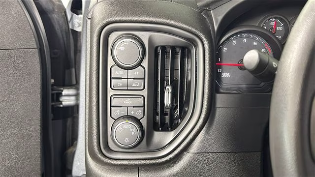 2019 Satin Steel Metallic Chevrolet Silverado 1500 Custom 4X4 Truck