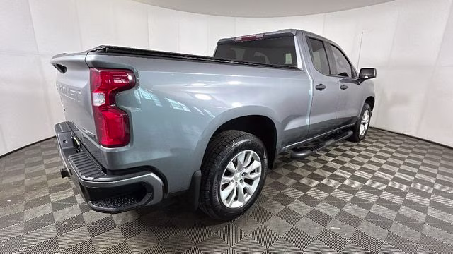 2019 Satin Steel Metallic Chevrolet Silverado 1500 Custom 4X4 Truck