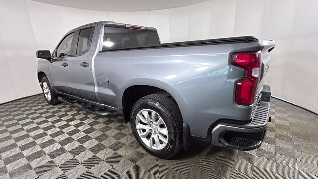 2019 Satin Steel Metallic Chevrolet Silverado 1500 Custom 4X4 Truck