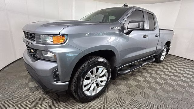 2019 Satin Steel Metallic Chevrolet Silverado 1500 Custom 4X4 Truck