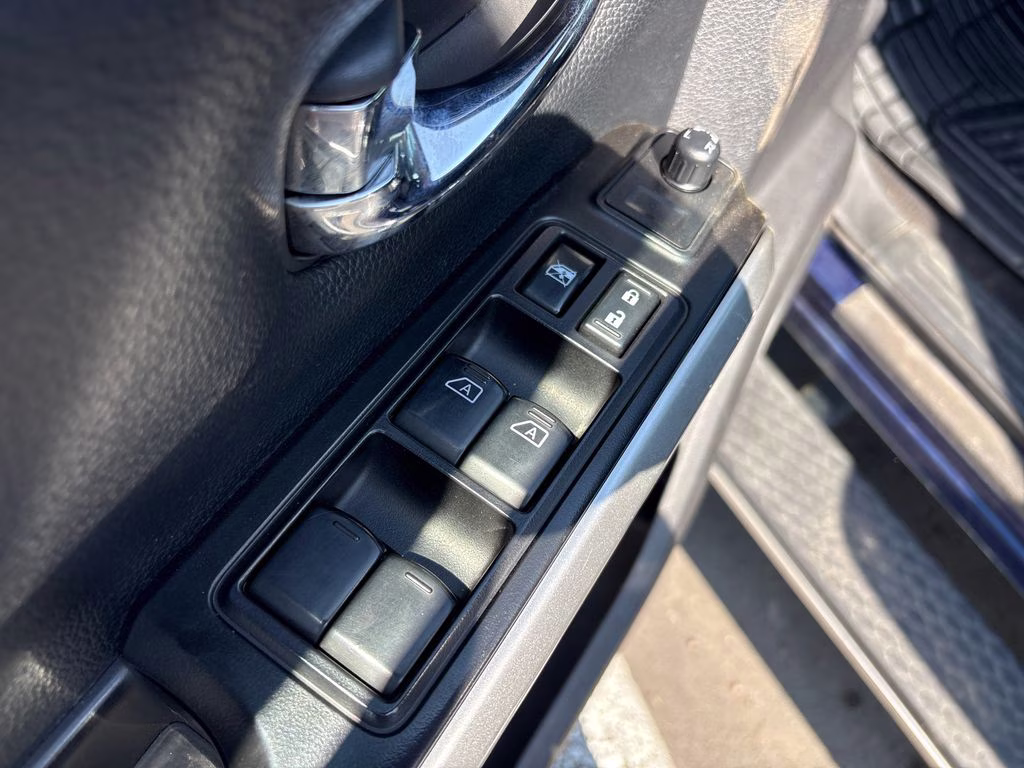 2017 Blue Nissan Titan XD SV 4X4 Truck