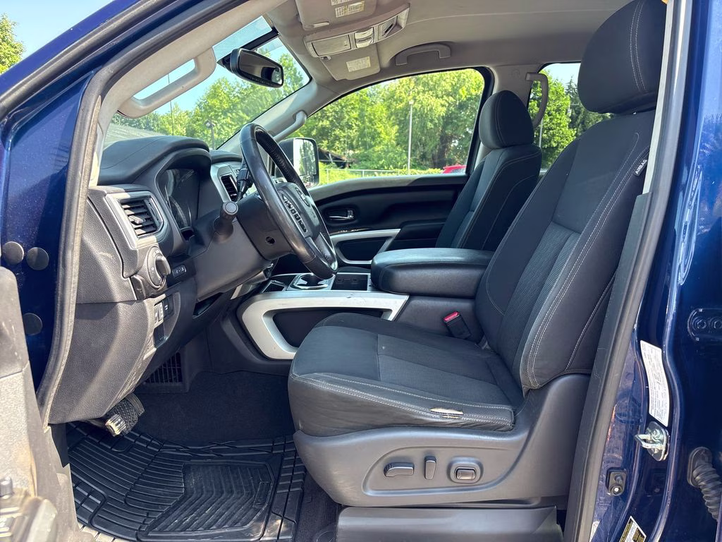 2017 Blue Nissan Titan XD SV 4X4 Truck