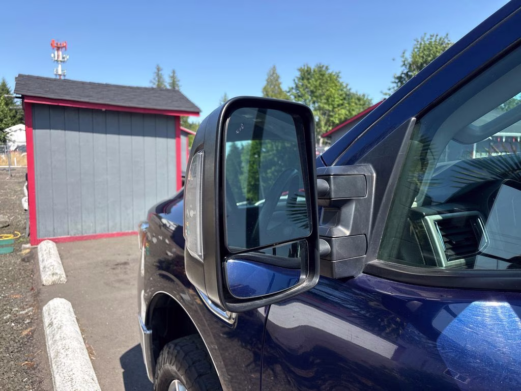 2017 Blue Nissan Titan XD SV 4X4 Truck