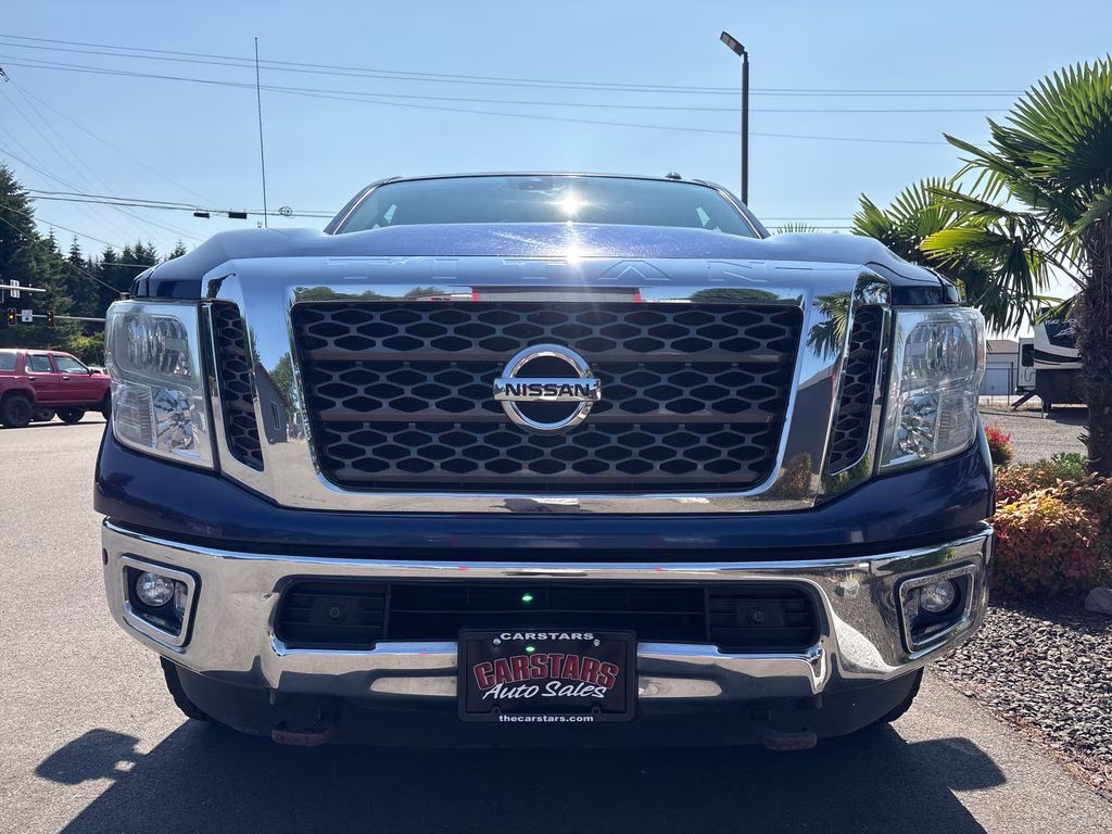 2017 Blue Nissan Titan XD SV 4X4 Truck