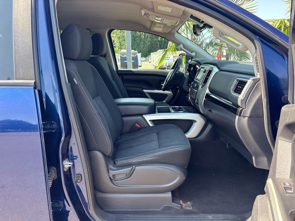 2017 Blue Nissan Titan XD SV 4X4 Truck