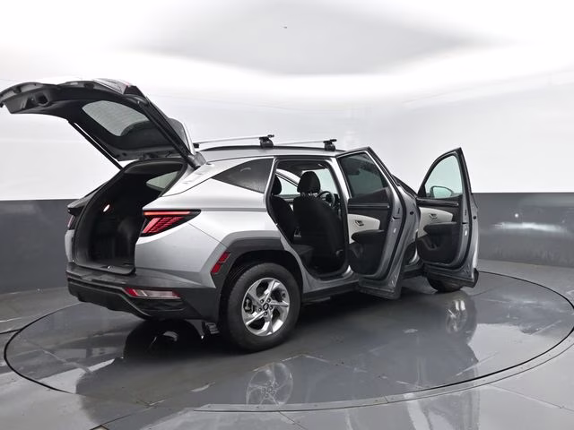 2023 Shimmering Silver Hyundai Tucson SEL AWD SUV
