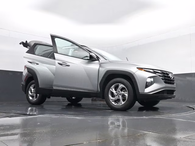 2023 Shimmering Silver Hyundai Tucson SEL AWD SUV