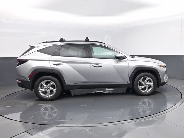2023 Shimmering Silver Hyundai Tucson SEL AWD SUV
