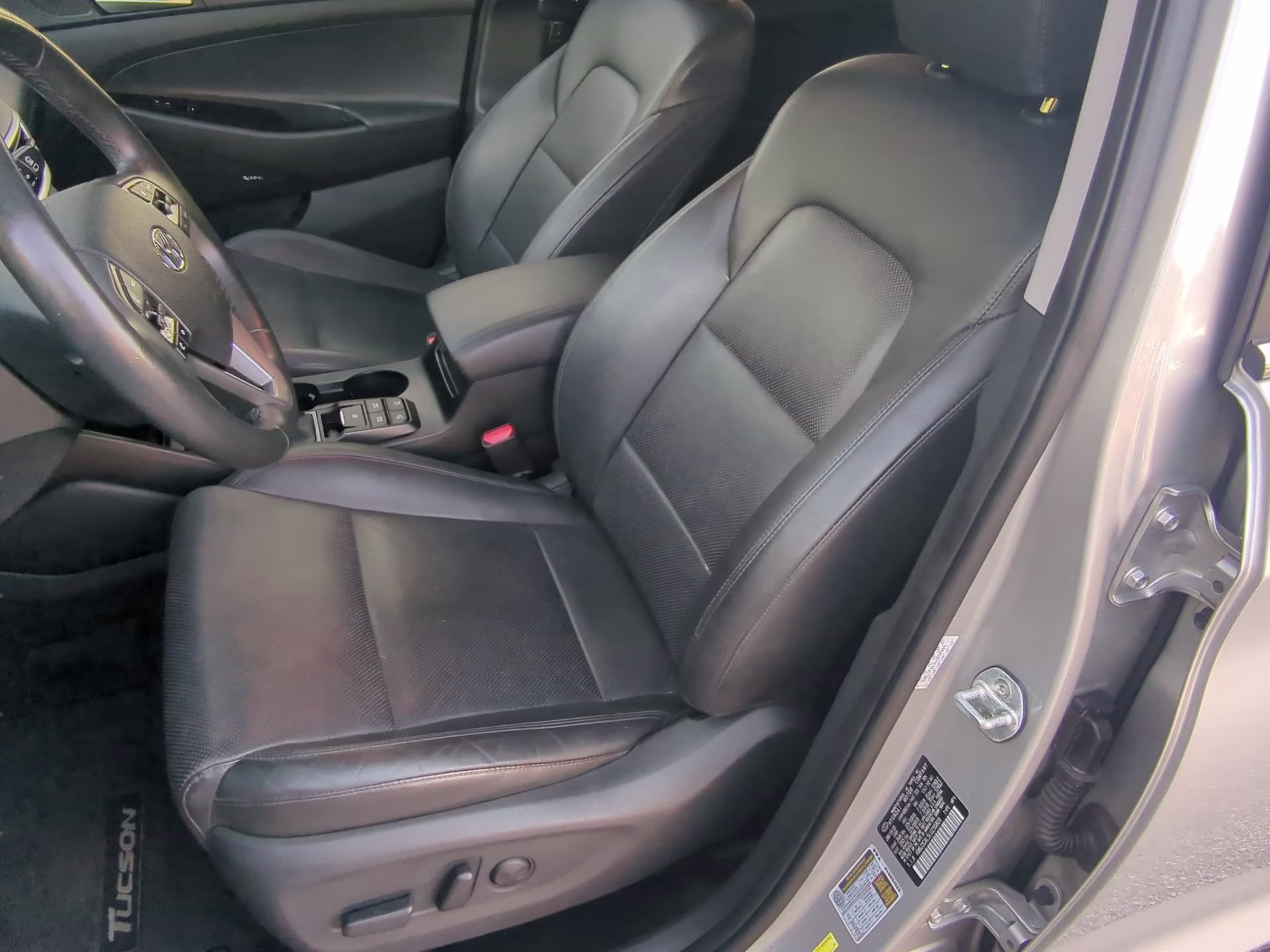 2020 Stellar Silver Hyundai Tucson Limited AWD SUV