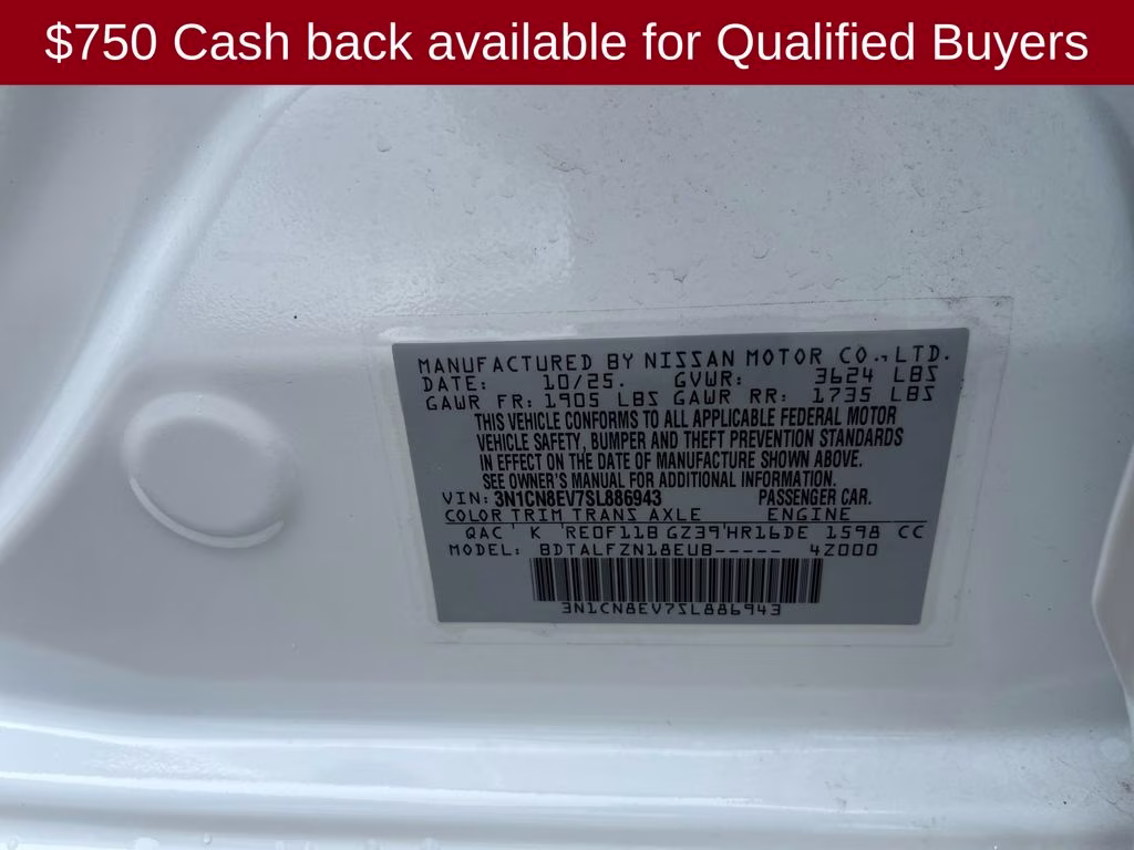 2025 Aspen White Tricoat Nissan Versa 1.6 SV FWD Sedan